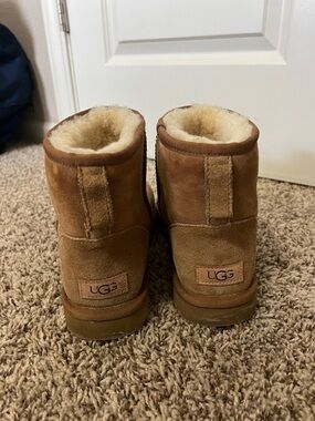 UGG Short Boots